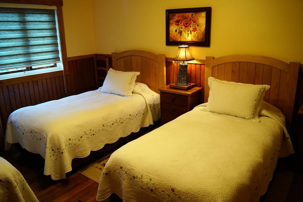 Tradicion Austral Bed & Breakfast Пуерто-Варас Номер фото